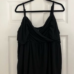 Torrid 2X v-neck tank top